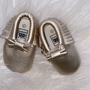 Romirus Gold Baby Shoes Sz 1 -EUC